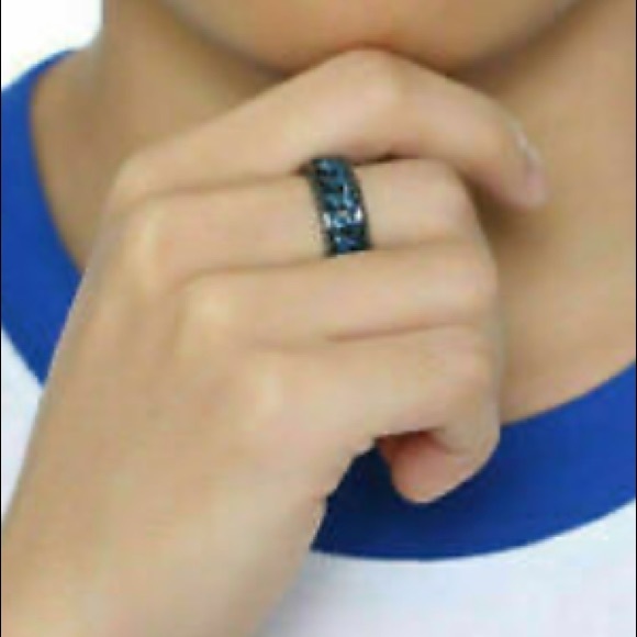 👑Men 8MM wide titanium steel ring - Picture 7 of 8